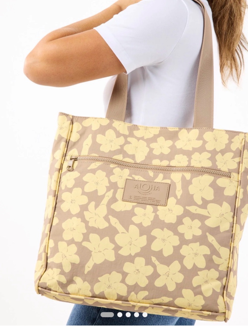 ALOHA Collection Keep It Light Daily Tote | Puakenikeni Buds